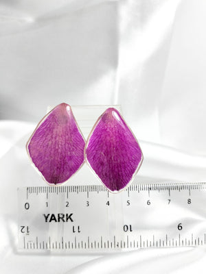 Aretes de pétalos de orquídea bugambilia