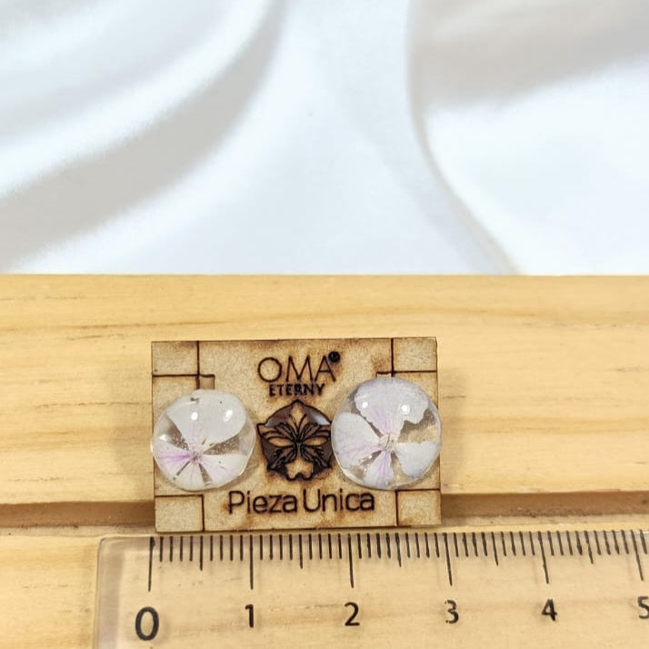 Aretes de hortensias lilas
