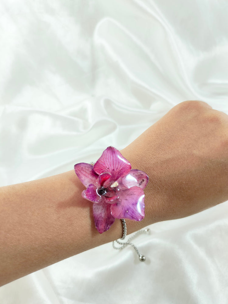 Pulsera de orquídea morada