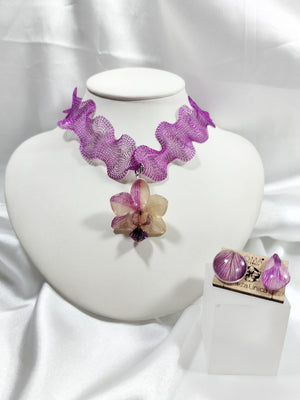 Juego de mini phalaenopsis morada con blanca con cadena de malla de titanio