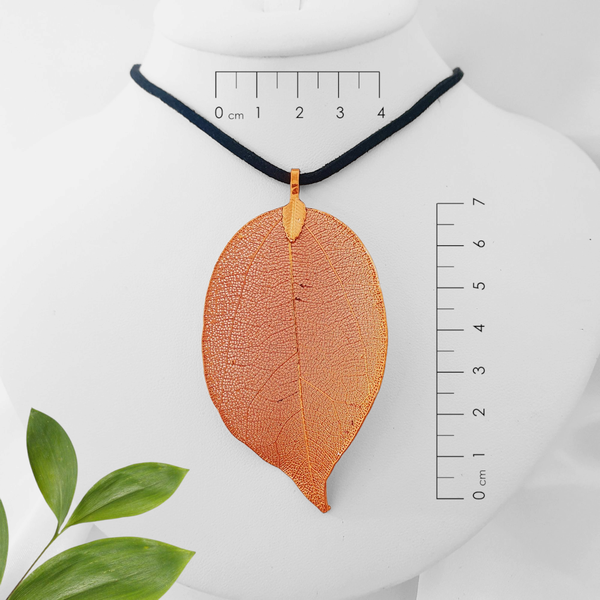 Dije de Esqueleto de Hoja Naranja
