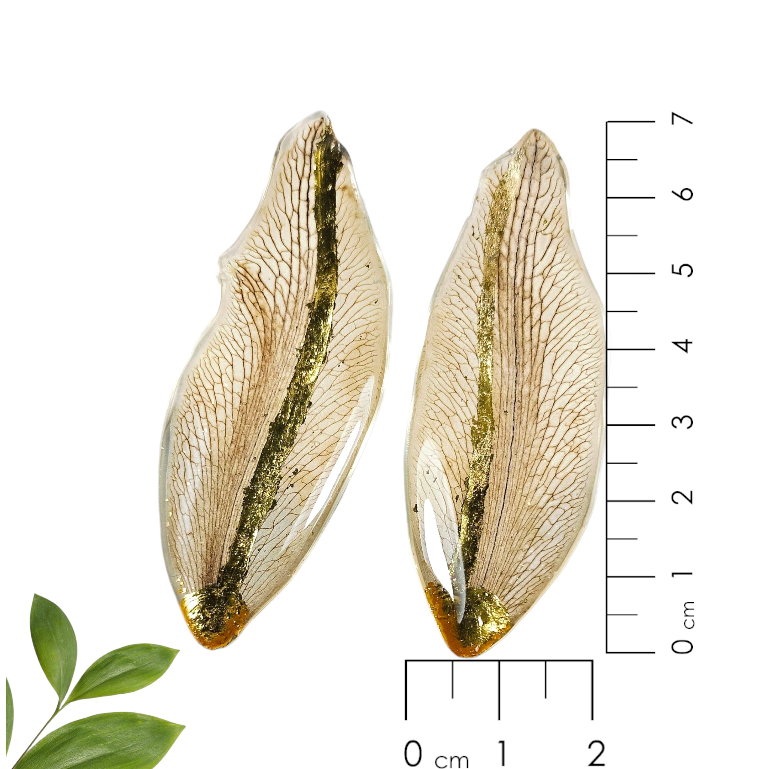 Aretes de Pétalo de Orquídea Con Hoja de Oro