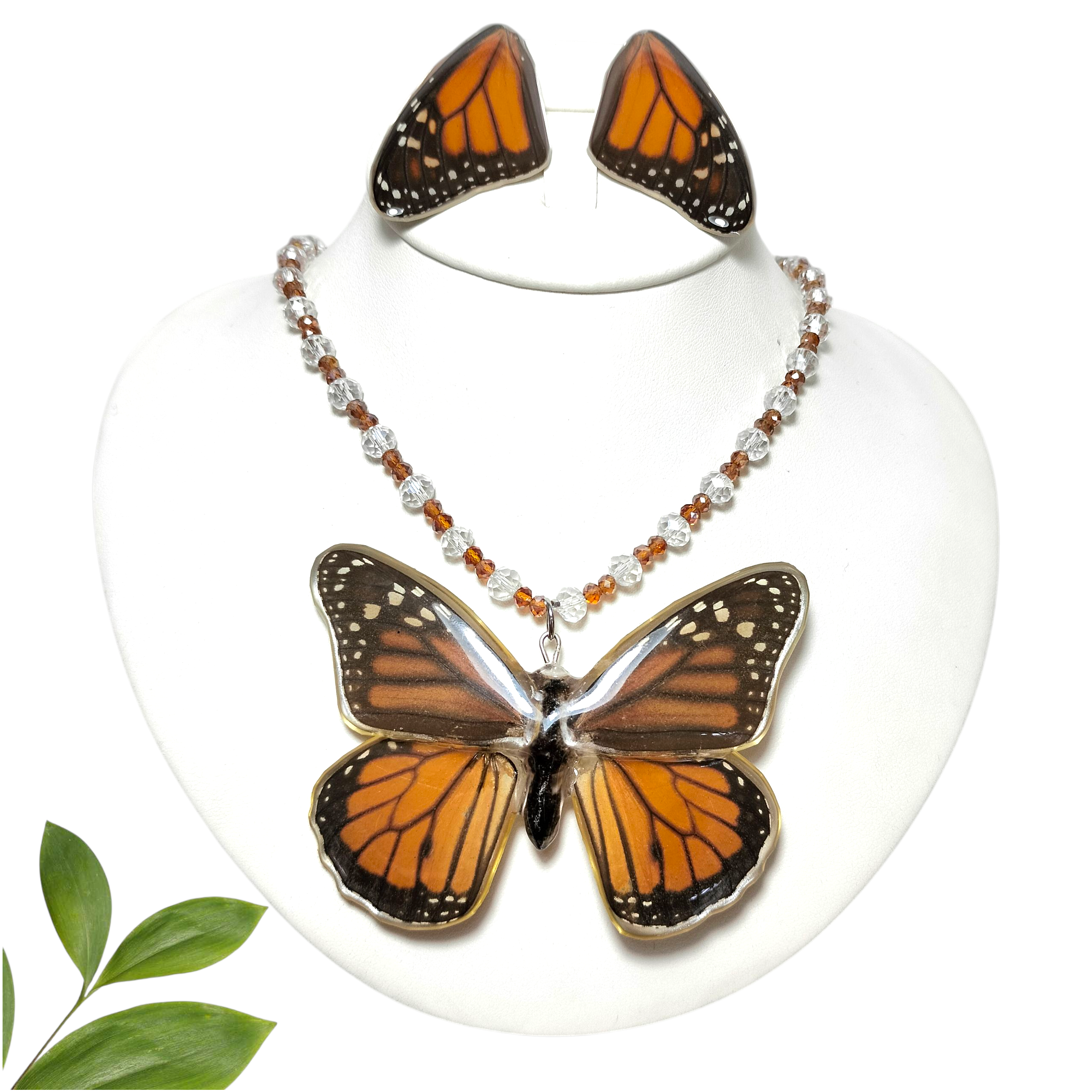 Juego de Mariposa Monarca con Collar de Cristal