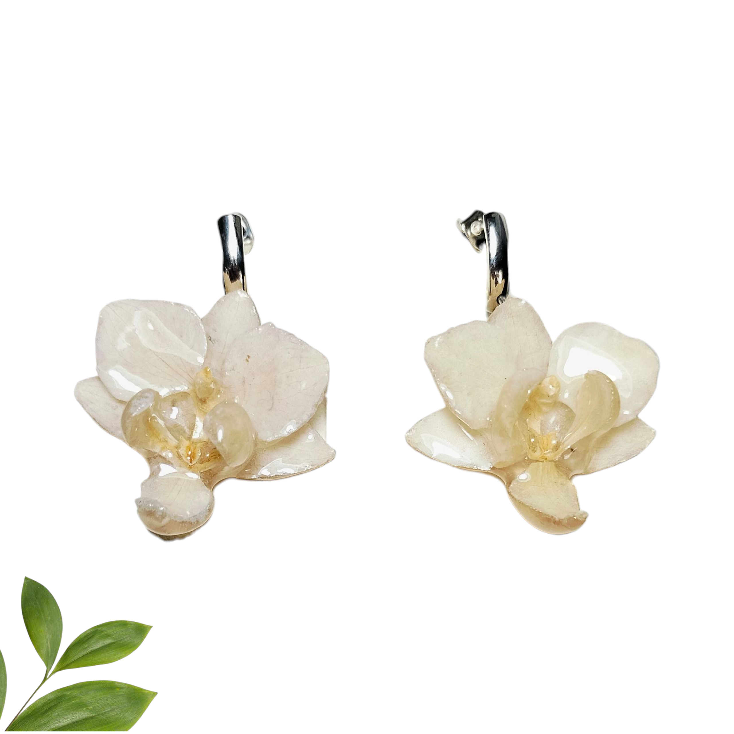 Aretes Colgantes de Orquídeas Blancas