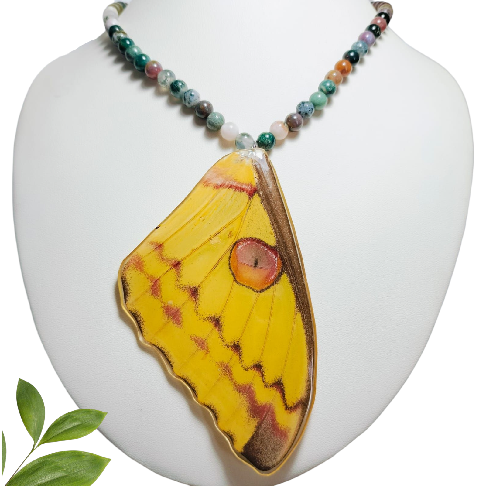 Ala de Mariposa con Collar de Cuarzos