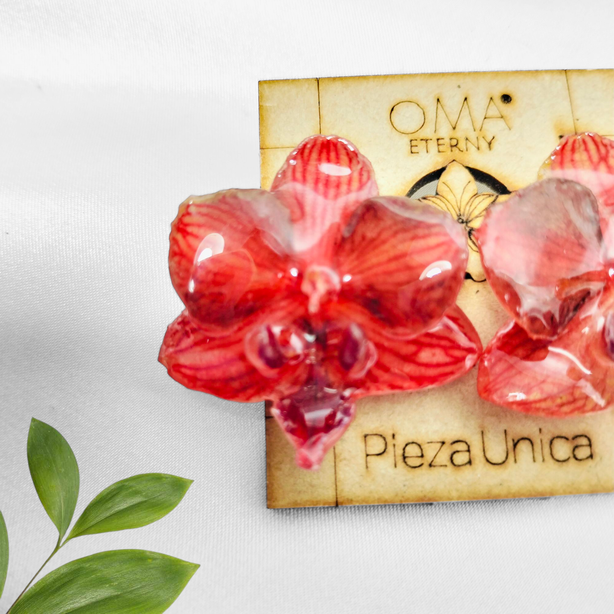 Aretes de Orquídeas Rojas