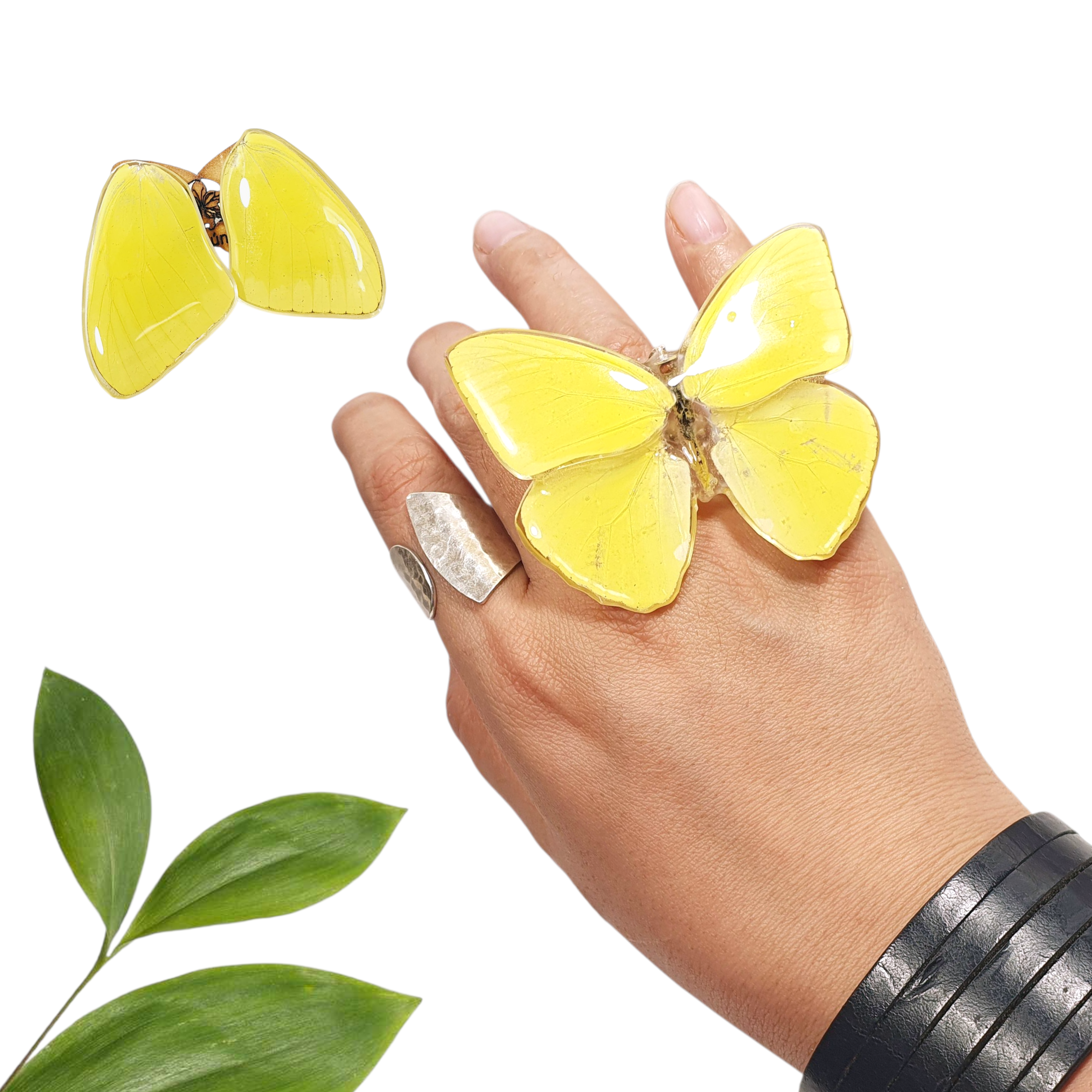 Anillo y aretes de mariposa amarilla