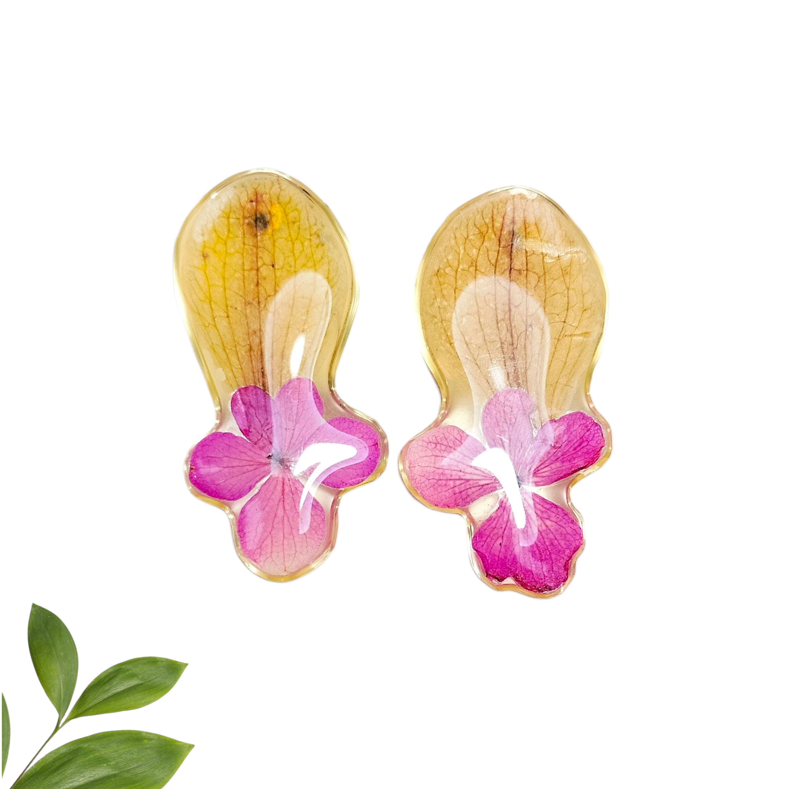 Aretes de Pétalo de Orquídea con Una Hortensia